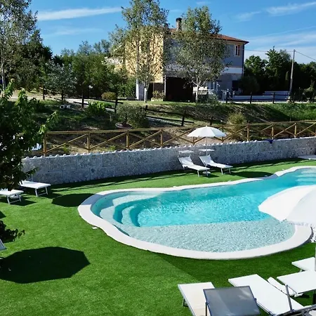 Amapolas - Villaggio&camping Mombaroccio